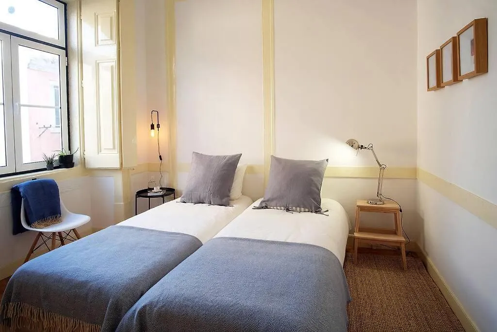 Bh2 Charm In Bohemian Bairro Alto * 4Bdr * Old Style Apartman Lisboa